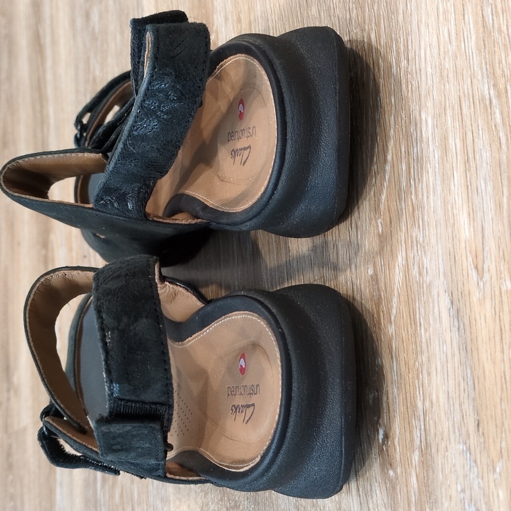 ❤️🌟NIB Clarks Unstructured Everlay Dixey Women's Black Sandals size 8.5 W❤️🌟 - Picture 4 of 11